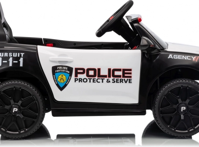 Schwarzes Polizeiauto 911 Agentur