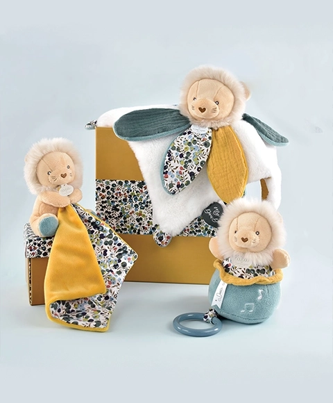 Doudou Geschenkset Löwe mit Decke