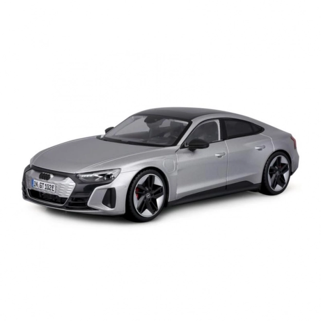 Audi RS E-tron GT Silber Modellauto im Maßstab 1:18