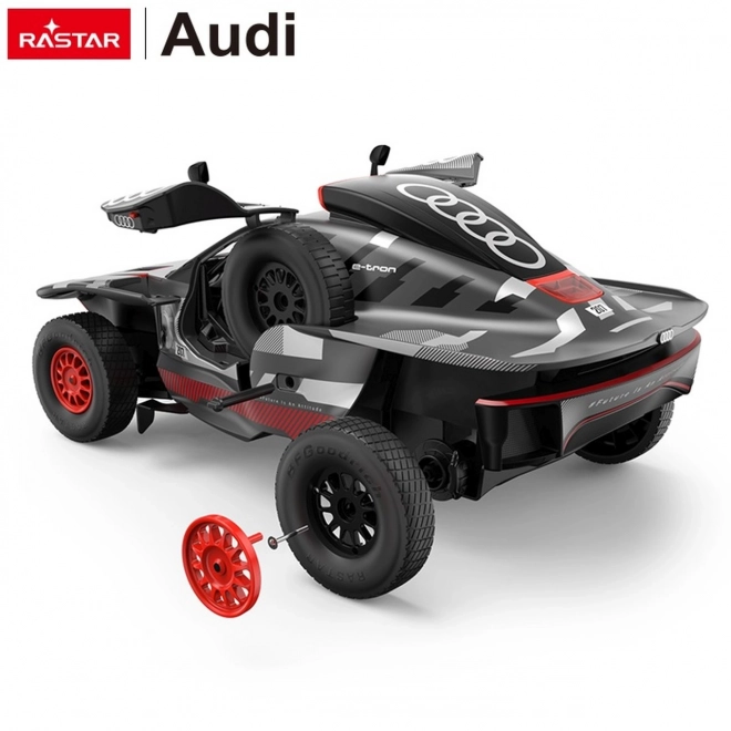Ferngesteuertes Auto AUDI RS Q e-tron im Maßstab 1:14