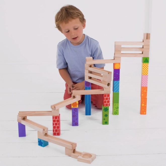 Bunte Holz-Murmelbahn von Bigjigs Toys