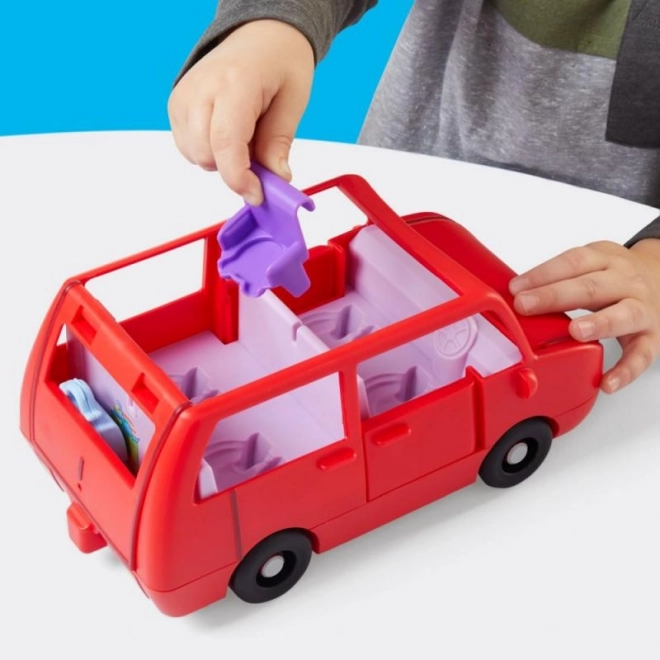 Großes Familienauto Peppa Pig von Hasbro