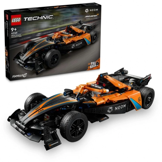 LEGO Technic NEOM McLaren Formel E Rennwagen