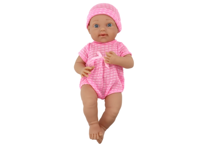 Niedliche Details und weiches rosafarbenes Outfit