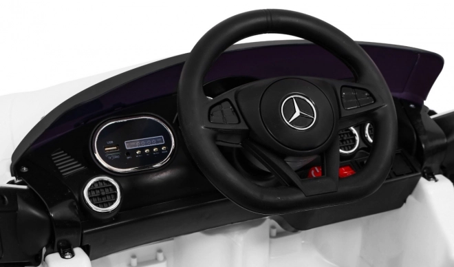 Mercedes Benz GT Kinderauto auf Batterie mit Fernsteuerung, MP3 und LED-Beleuchtung