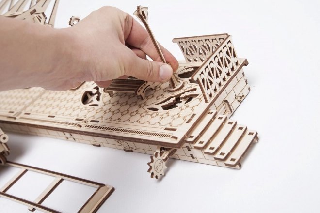 Ugears 3D Holzpuzzle Bahnhof