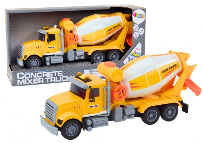 Gelber Betonmischer-LKW mit Reibungsantrieb, Licht- und Soundeffekten