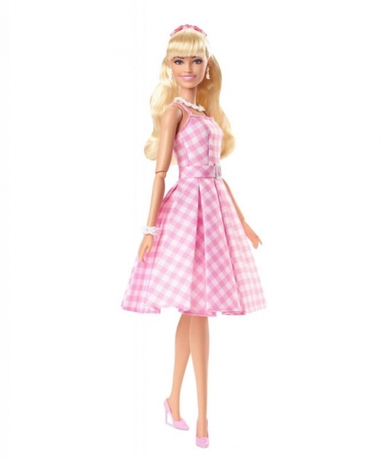 Filmische Barbie-Puppe Margot Robbie als Barbie im rosa Kleid