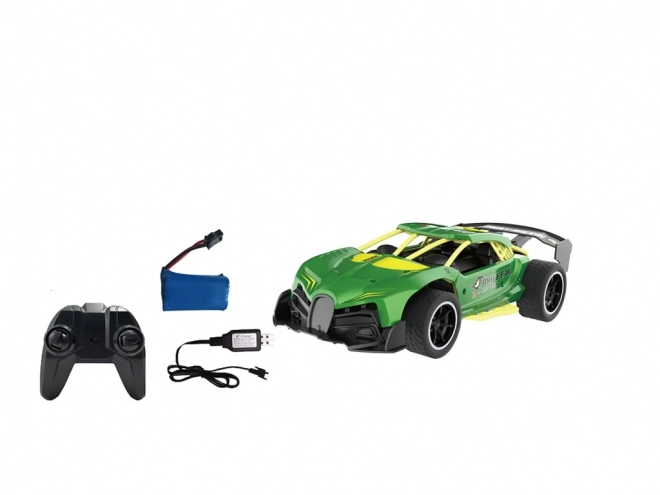 Rotes RC Auto mit Nebelfunktion