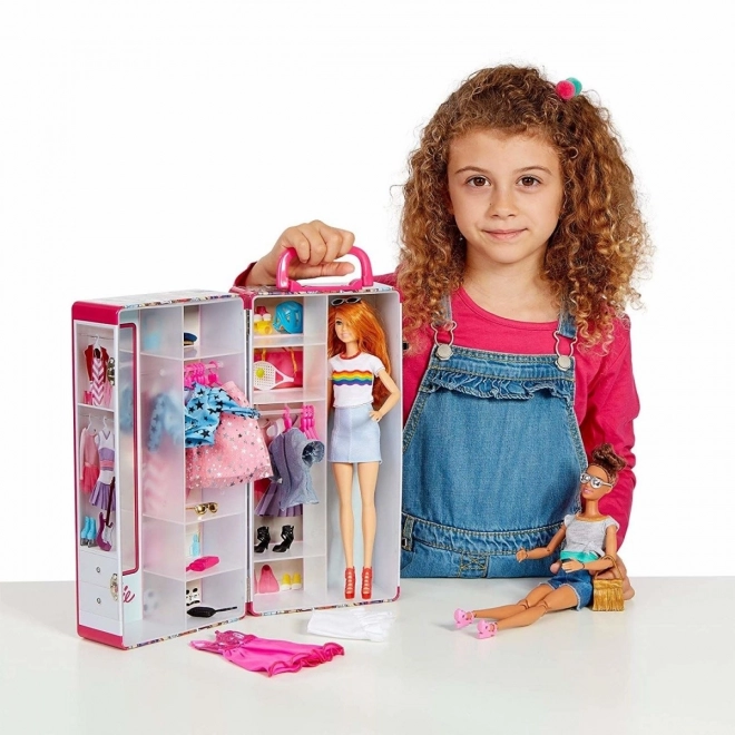 Barbie Kleiderschrank