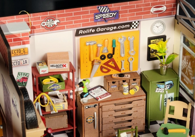 Miniatur-Garage von RoboTime