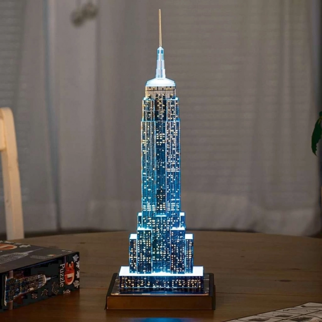 Ravensburger Leuchtendes 3D-Puzzle Nacht-Edition Empire State Building