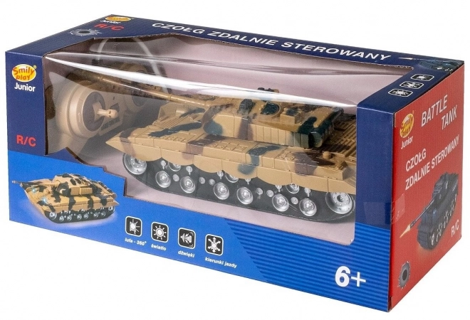 Unterhaltsamer RC-Panzer mit Ladegerät