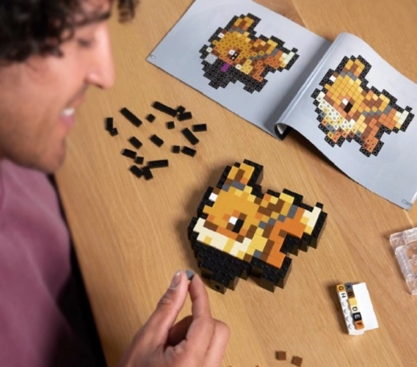 Kreativer Aufbau aus kleinen Bauteilen