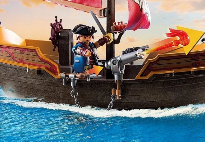 Piraten PLAYMOBIL Piratenschiff mit Figuren