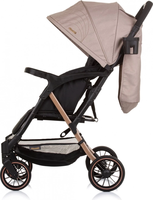 Sportlicher Kinderwagen Amber Macadamia von Chipolino