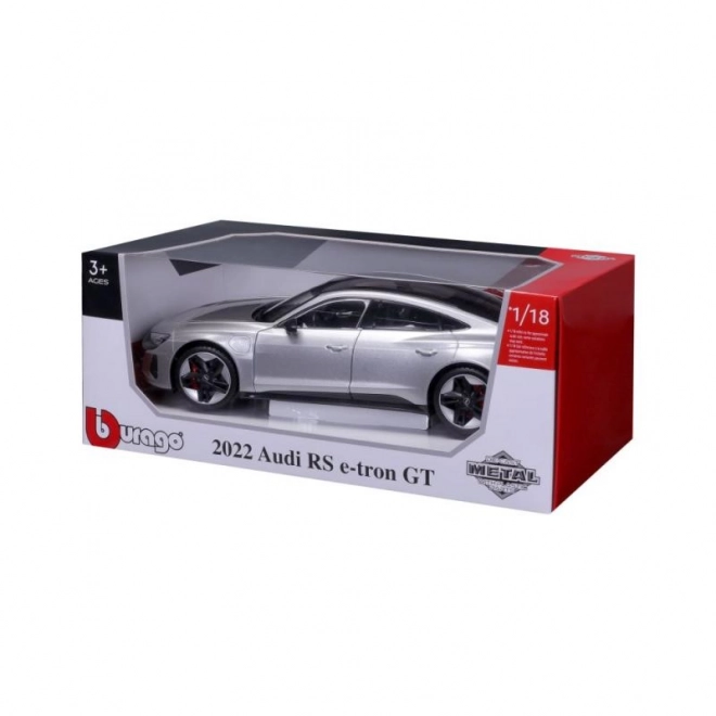 Audi RS E-tron GT Silber Modellauto im Maßstab 1:18