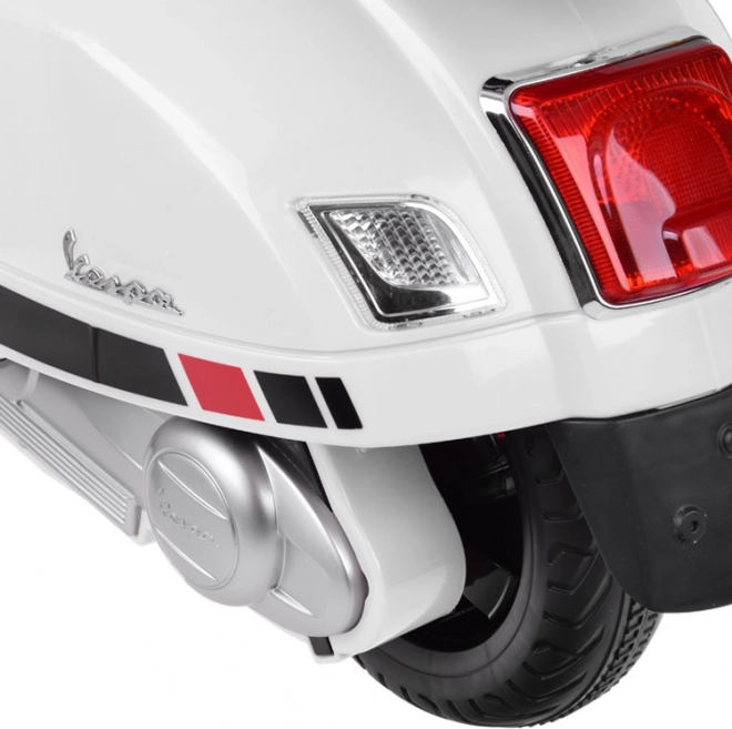 Elektrischer Roller Vespa GTS Super für Kinder – Weiß
