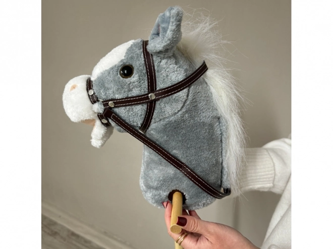 Hobby Horse mit Sound und Beweglichem Maul