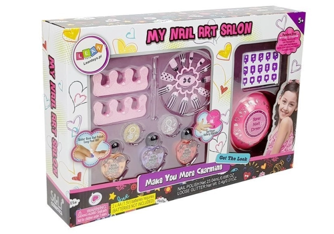 Stylisches Nagelset