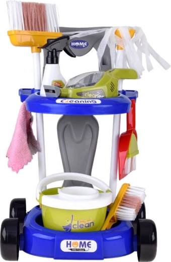 Übersichtlicher Wagen mit Halterungen