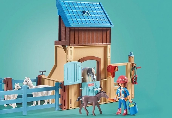 Spielset mit Pferdefiguren Amelia und Whisper im Stall