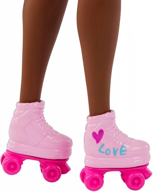 Barbie Deluxe Modepuppe - Trendige Skaterin