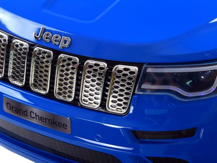 Realistisches Design des Jeep Grand Cherokee