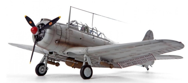 Realistische Details von Cockpit und Fahrwerk