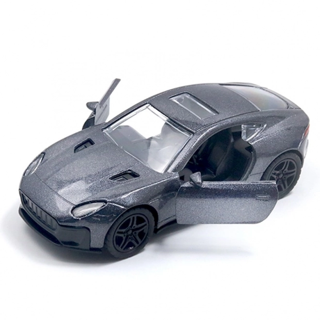 Detailgetreues Auto 1:36 mit öffnenden Türen