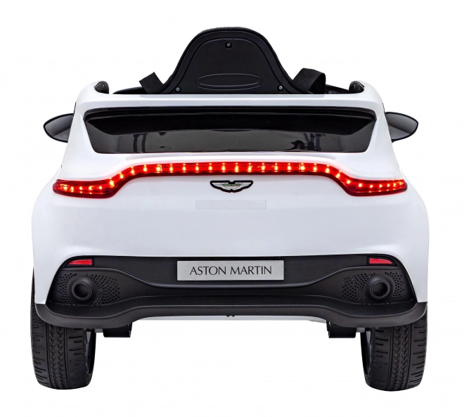 Aston Martin DBX Weiß