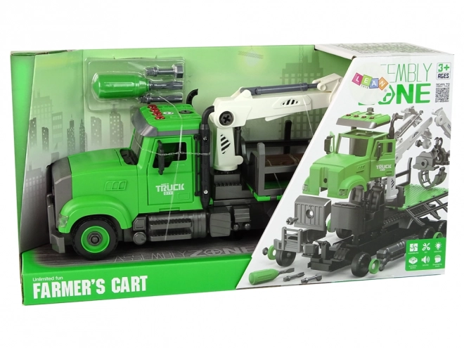 Grüner Holztransportwagen