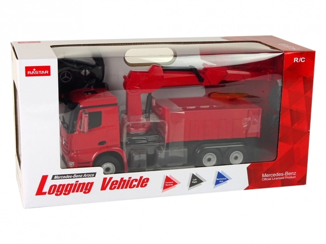 Rote Mercedes Rastar Greifarm-LKW
