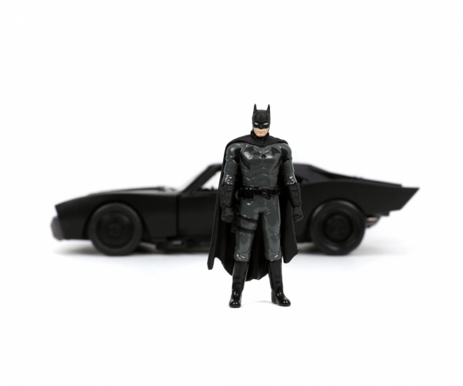 Batmobil Metallmodell 1:24 mit Batman-Figur