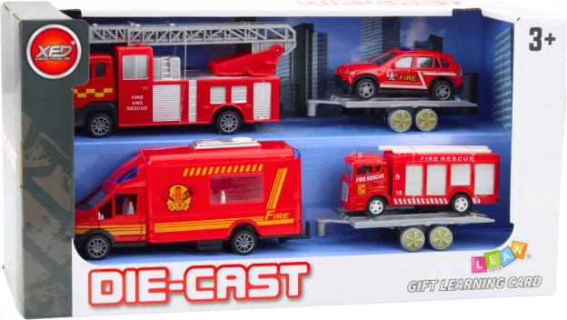 Set von Feuerwehrfahrzeugen mit Antrieb
