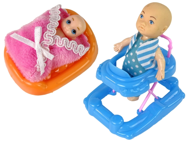 Spielset mit mehreren Puppen