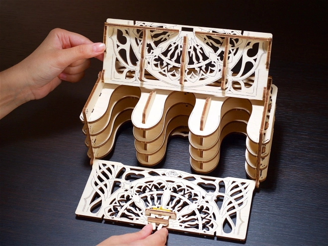 Ugears 3D Kartenhalter Puzzle