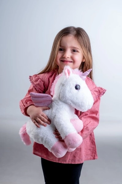 Plüsch-Einhorn mit Flügeln und Lichteffekten