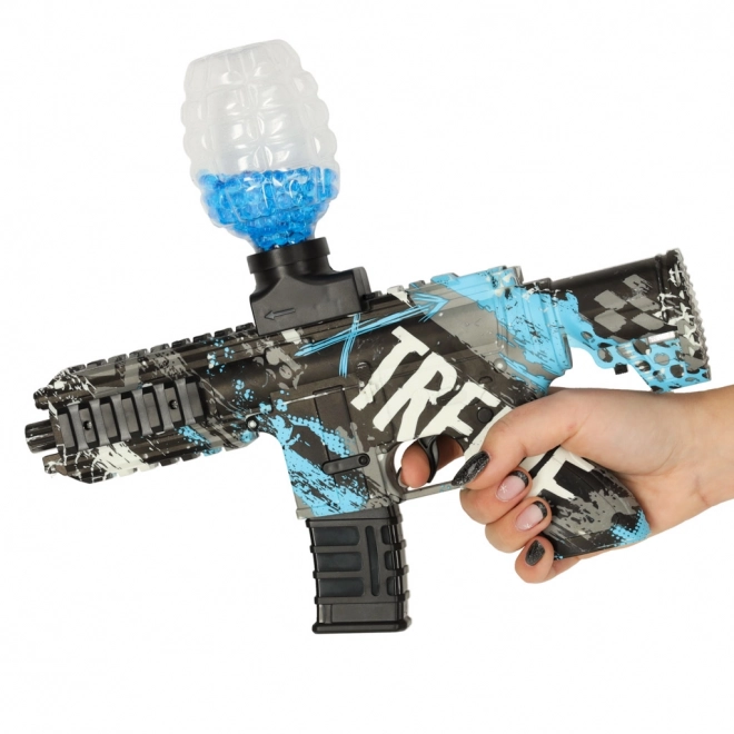 Blauer wasserperlen gel blaster mit usb-aufladung