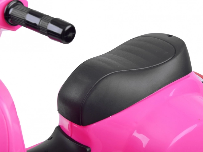Elektrischer Kinderroller Vespa – rosa
