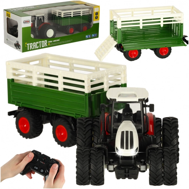 RC Traktor mit Anhänger