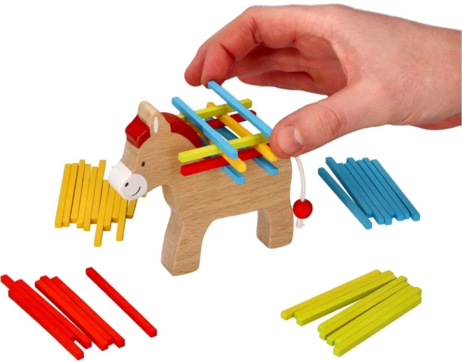 Esel mit Ladung Spielzeug