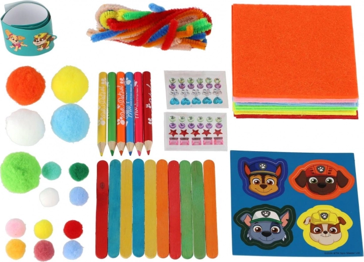 Umfangreiches Set an Kreativmaterialien