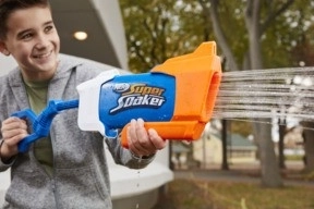 Nerf Super Soaker Regensturm Wasserblaster