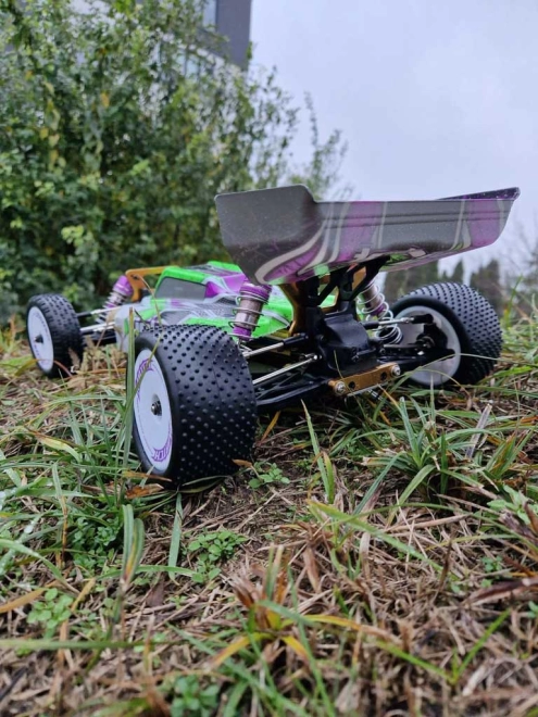 4x4 Antrieb und Geländereifen