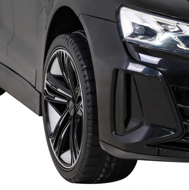 Audi RS E-Tron GT elektrisches Kinderauto mit Fernbedienung und 4x4 Antrieb – Schwarz
