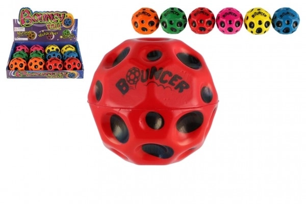 Extrem springender Meteoritenball aus Schaumstoff
