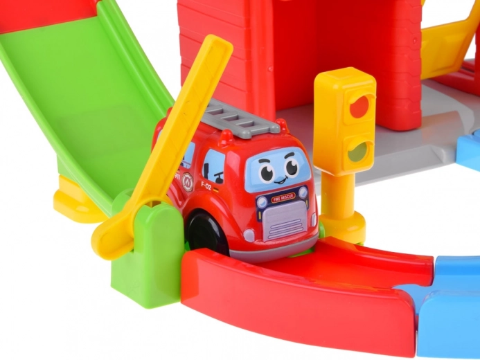 Schranke und Ampel für ein realistischeres Spiel