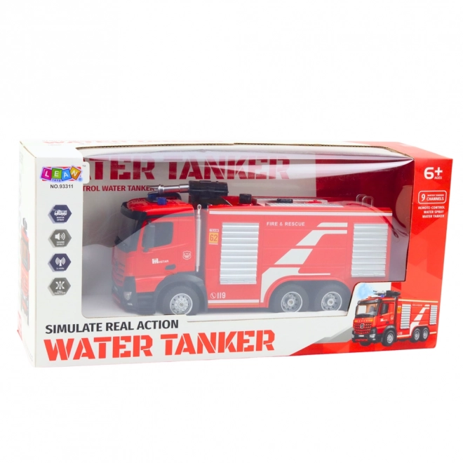 Ferngesteuertes Feuerwehrfahrzeug mit Wasserspritze und ausziehbarer Leiter