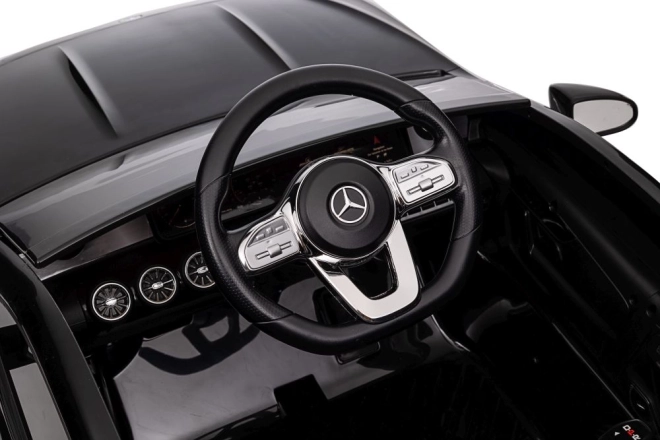 Realistisches Cockpit und Bedienung